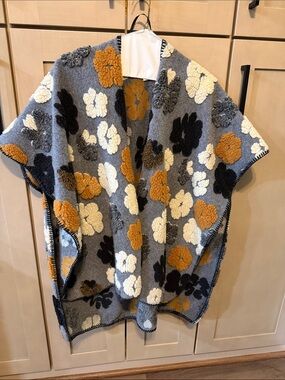 Cato Floral Knit Poncho in Gray, Mustard & Cream